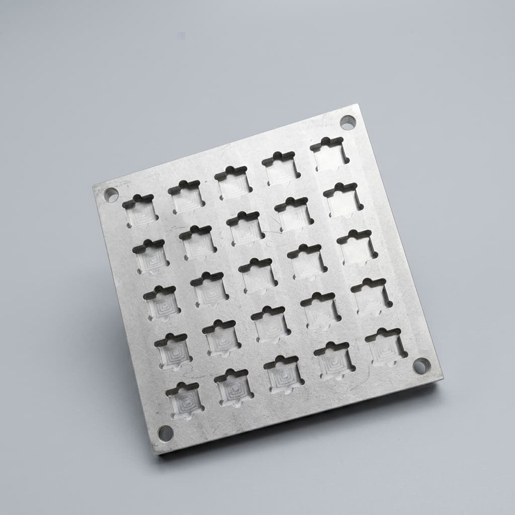 Preventing Wafer Slip and Bow in 200mm SiC Epitaxy: Susceptor Specifications